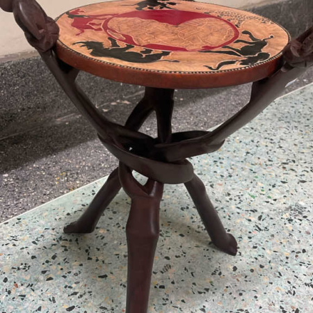 tripod table elephant